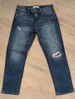 KanCan Women's Distressed Jeans 7/27